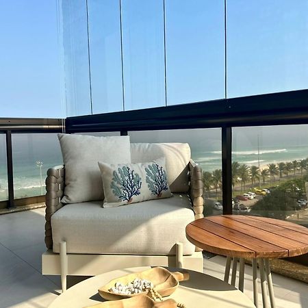 Lindo Apto No Melhor Lugar Da Barra Da Tijuca! Com Uma Vista De Tirar O Folego, Frente Para O Mar! Totalmente Equipado E Decorado Ao Lado Dos Melhores Hoteis E Quiosques Da Barra! Portaria 24H, Piscina, Sauna, Jacuzzi, Academia, Garagem, Wi-Fi, Lavan Rio de Janeiro Exterior photo